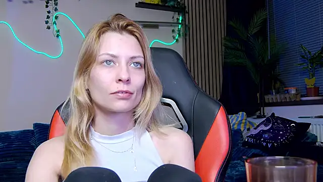 karo123421 – Live XXX-chat