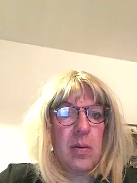 simone_xdressing Webcam Show