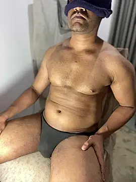 دردشة MilanBlaze الجنسية المباشرة