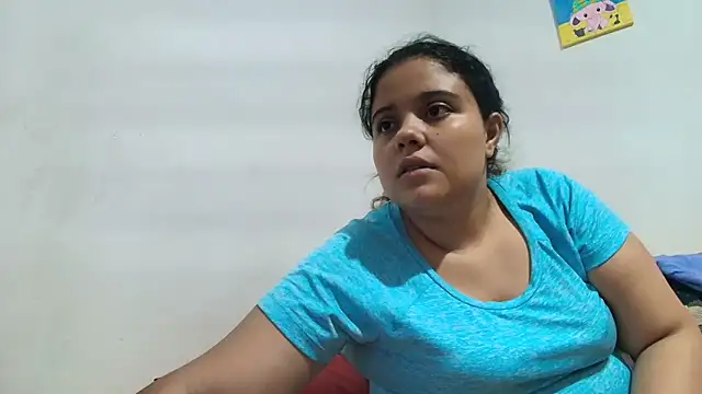 luisahot_9727's Live XXX Chat