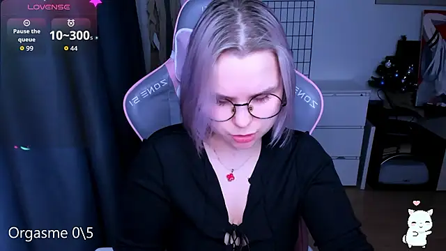 Chatroom XXX en direct de miray_kuriyama123