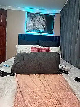 Chat XXX en directo de Queen-Chocolate