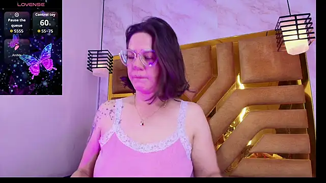 Luciifeer_ 现场XXX聊天