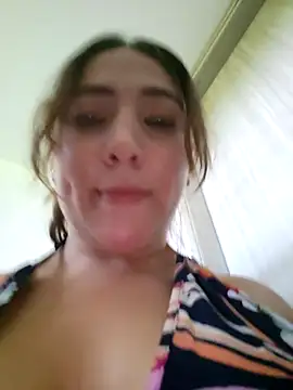 VickyHoult Chat XXX in diretta