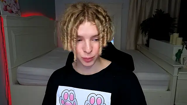 Kudi_Minnt Webcamshow