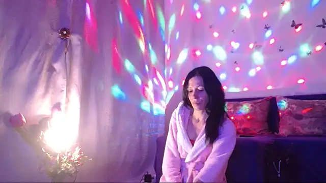 ElysaSunのライブXXXチャット