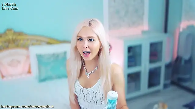 Amoramias – Live XXX-chat