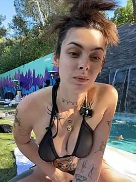 GennaJames 即時 XXX 聊天