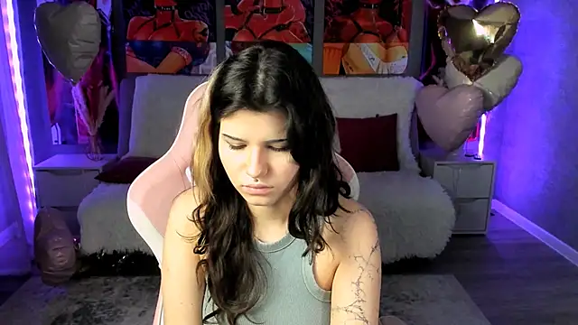 Chatroom XXX en direct de AnoraDark