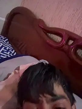 Mauuu18 webkamerás műsora