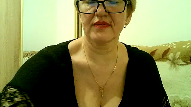 Show modela Dana4921 na web-kameri