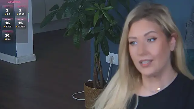 OndinaNoireのウェブカメラショー