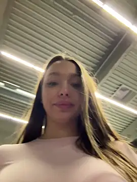 barbiehumpxxx 即時 XXX 聊天