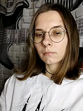 Aashikalaa's Live XXX Chat