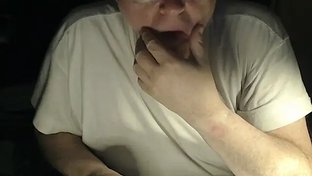 lonely_peter Show Webcam