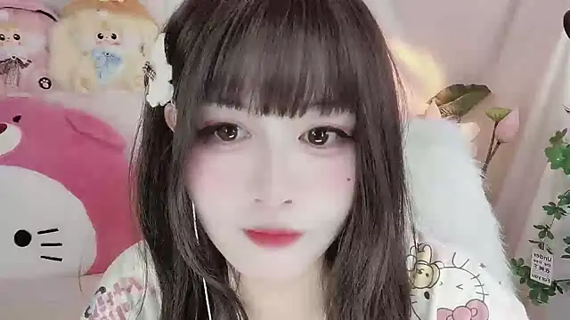 Show de -zhuzhu-999- na webcam