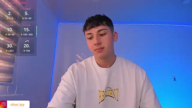 oliver_kyy Live XXX-chat