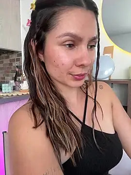 Chat +18 de SofiaG_ ao vivo