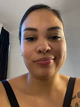 Chat +18 de FOX_LATINA ao vivo