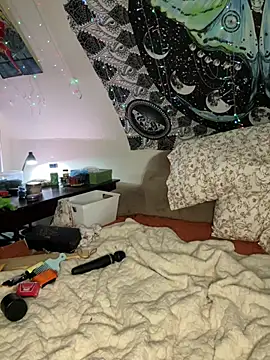 SuzyCatzz: απευθείας συνομιλία ΧΧΧ