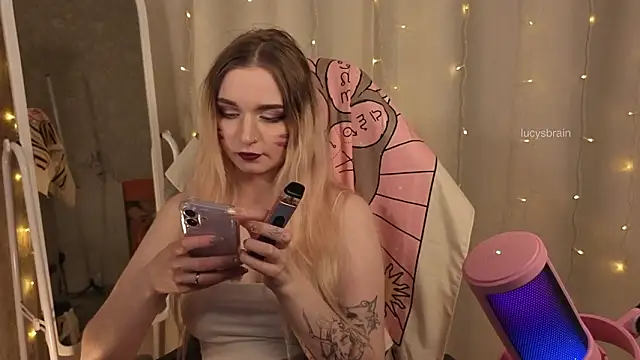 lucylucious Live XXX-Chat