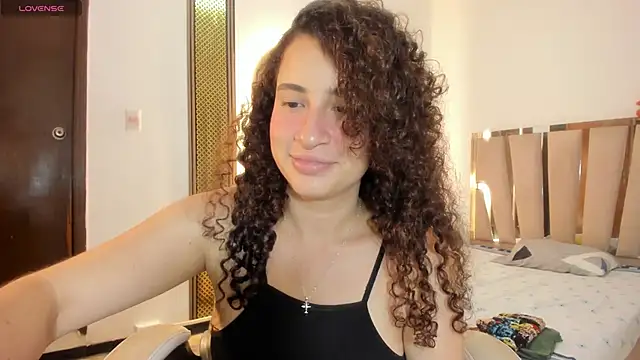 Chat XXX ao vivo de NoaMalak7