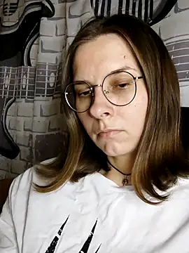 Aashikalaa Live XXX-Chat