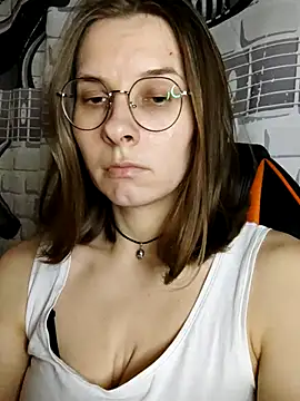 Aashikalaa Live XXX-Chat