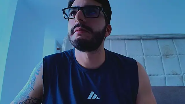 thomas_gun élő XXX-chatje