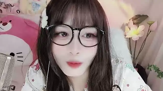 -zhuzhu-999- Show Webcam