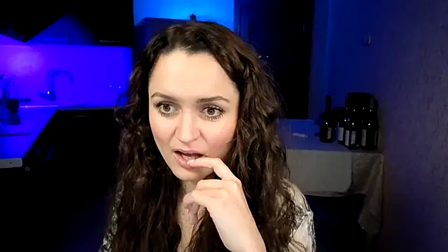 Cerann1 লাইভ XXX চ্যাট