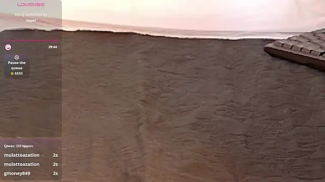 Chat +18 de shyblacksweetiee ao vivo