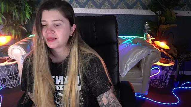 XXX chat uživo modela AmellyMilly