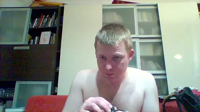 Matttthees 网络视讯表演