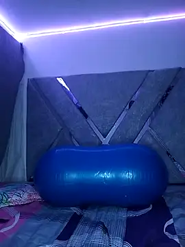 RosenRot07 即時 XXX 聊天