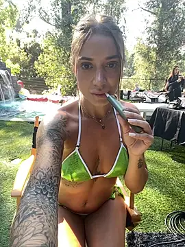 Show modela italianPassion na web-kameri