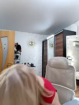 AvrilMillersのライブXXXチャット