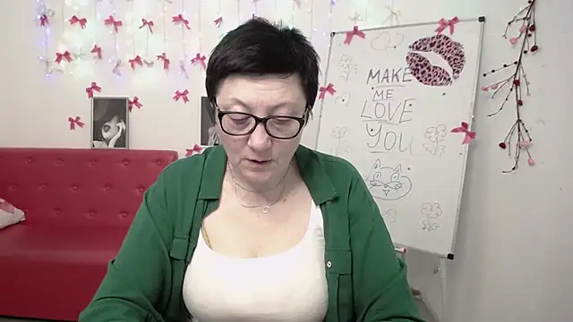 EmilyL0ve 라이브 XXX 채팅