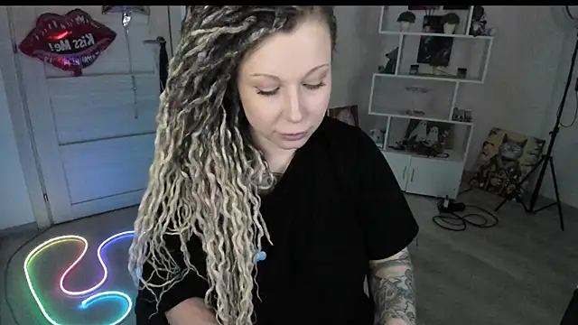 Czat XXX na żywo – HoneySallyMoore