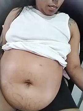 emma_purple_'s Webcam Show