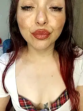 Winona-miuのライブXXXチャット