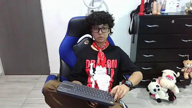 thomascooper7のライブXXXチャット