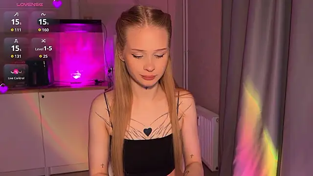 lisa_barbie: онлайн-секс-чат