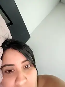 mialorents: онлайн-секс-чат