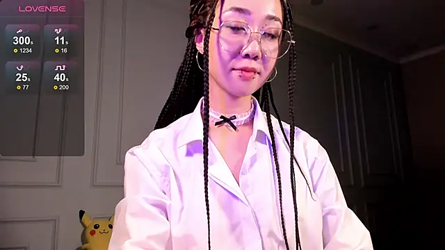 PeachyPaw 在線直播表演