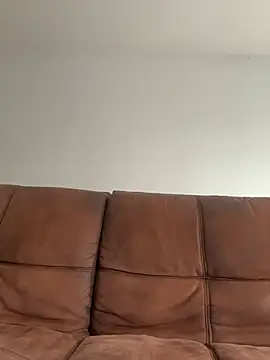 Czat XXX na żywo – Little__Danni1