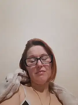 LanaOlbenst 即時 XXX 聊天