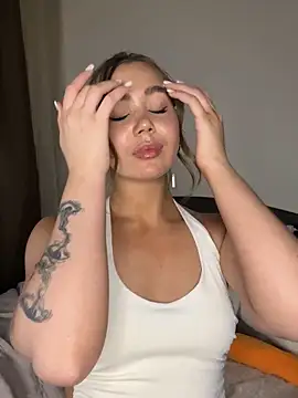 SilverHanna 라이브 XXX 채팅