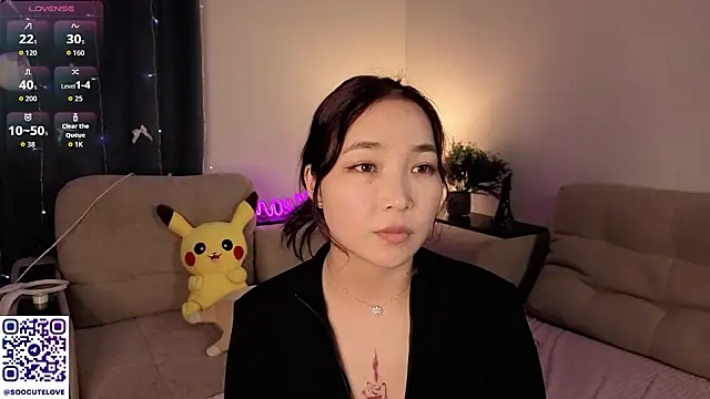 XXX chat uživo modela ColettaMejias