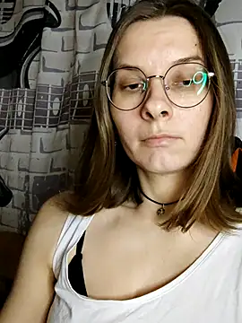 แชท XXX สดของ Aashikalaa